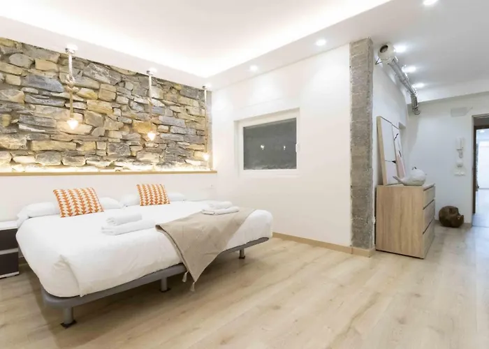 The Collection - Monpas * Saint-Sébastien