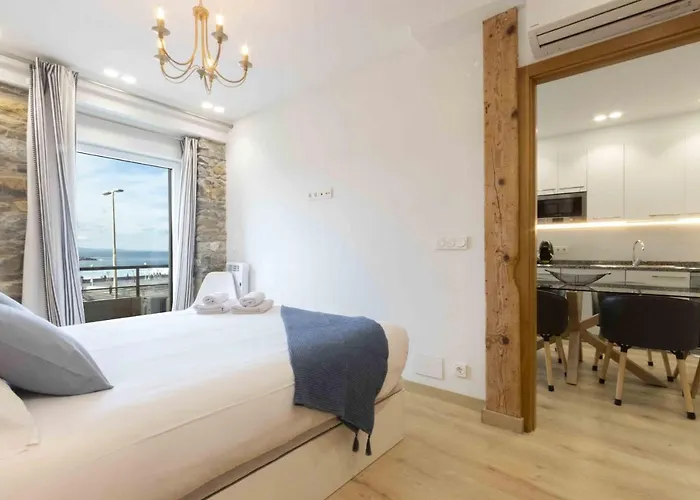 The Collection - Monpas Σαν Σεμπαστιάν