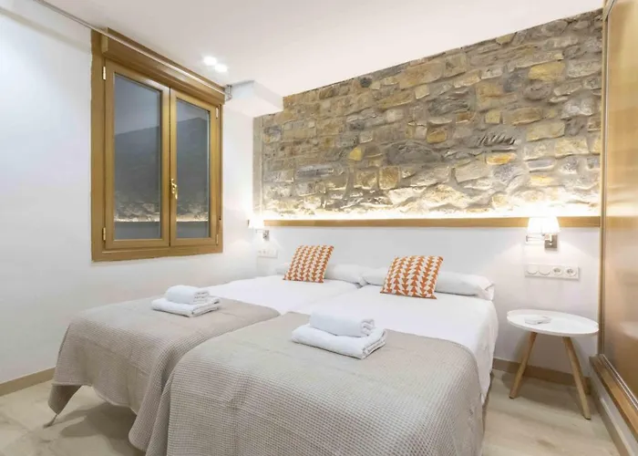 The Collection - Monpas Lejlighed *